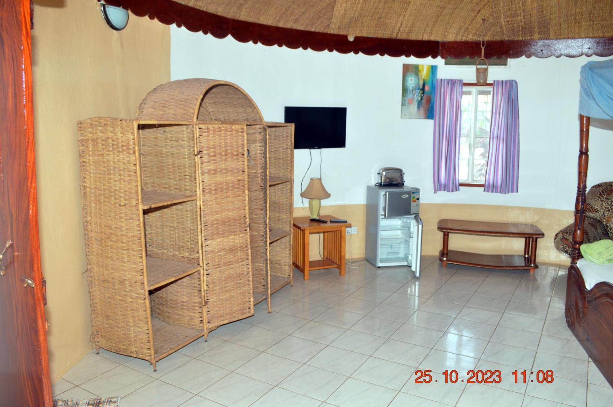 Easy Time Lodge Kololi Ngoại thất bức ảnh